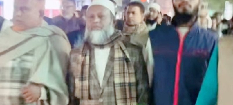 ইনকিলাব মঞ্চের মুখপাত্র শরীফ ওসমান হাদির ওপর হামলা: টাঙ্গাইল জেলা জামায়াতের বিক্ষোভ