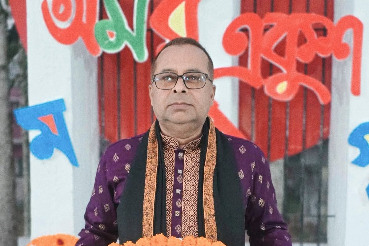 টাঙ্গাইলে বাসে আগুনের ঘটনায় সন্দেহভাজন হিসেবে আটক সখীপুর পৌর আওয়ামী লীগের যুগ্ম সম্পাদক