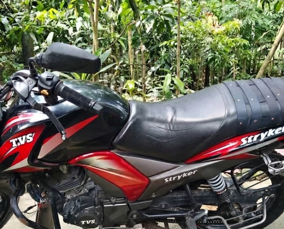 সরিষাবাড়ীতে সাংবাদিকের মোটরসাইকেল চুরি : এক মাসেও রহস্য উদঘাটন হয়নি, ক্ষোভ ও হতাশা এলাকাজুড়ে