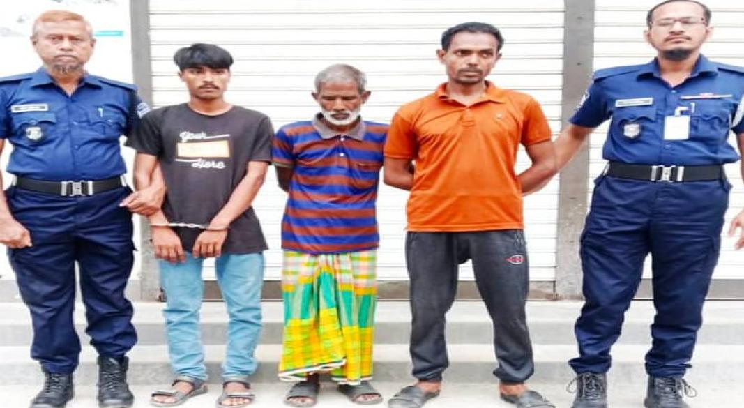 সরিষাবাড়ীতে পুলিশের অভিযানে ৫২ পিস ইয়াবাসহ তিন মাদক বিক্রেতা গ্রেফতার
